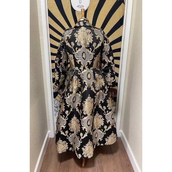 🌈 Gorgeous royal vintage style coat - Picture 8 of 14